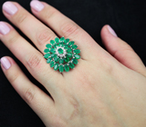 Эффектное серебряное кольцо с зелеными агатами Серебро 925