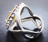 Эффектное серебряное кольцо с цитрином и мозамбикскими гранатами Серебро 925