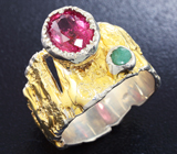 Серебряное кольцо с рубеллитом турмалином и изумрудом