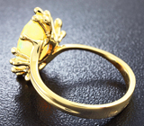 Золотое кольцо с ограненным кристаллическим опалом 2,8 карат Золото