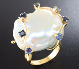Золотое кольцо с жемчужиной барокко 43,65 карат и синими сапфирами 1,11 карат Золото