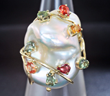 Золотой кольцо с морской жемчужиной барокко 37,75 карат и разноцветными сапфирами Золото