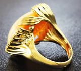 Эксклюзив! Массивное золотое кольцо с уникальным кристаллическим эфиопским опалом 17,93 карат и лейкосапфирами! Опалесценция всеми цветами радуги Золото