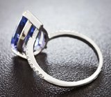 Кольцо с танзанитом и бриллиантами