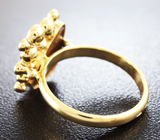Золотое кольцо с превосходным австралийским болдер опалом, цаворитами, танзанитами и сапфирами Золото