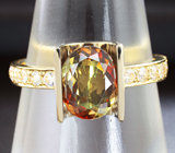 Золотое кольцо с андалузитом 1,65 карат и лейкосапфирами Золото