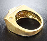 Золотое кольцо с топовым цаворитом авторской огранки 1,57 карат и бриллиантами Золото