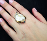 Серебряное кольцо с жемчужиной барокко, голубым и оранжевым сапфирами Серебро 925