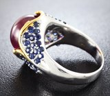 Серебряное кольцо с рубином и синими сапфирами Серебро 925
