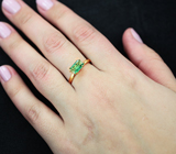 Золотое кольцо с великолепным неоново-зеленым турмалином 0,92 карат Золото
