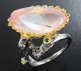 Серебряное кольцо с розовым кварцем и перидотами Серебро 925