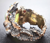 Серебряное кольцо с пренитом, гранатом и изумрудом Серебро 925