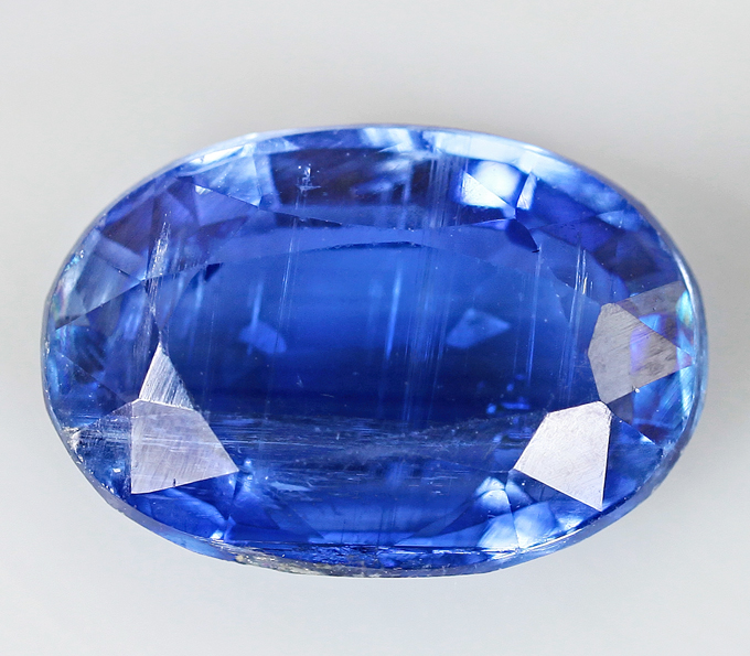 Кианит 1,65 карат