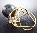 Золотое кольцо черной жемчужиной 17,45 карат из Таити и черными шпинелями! Глубокий черный цвет Золото
