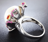 Серебряное кольцо с жемчужиной, рубинами и сапфирами Серебро 925