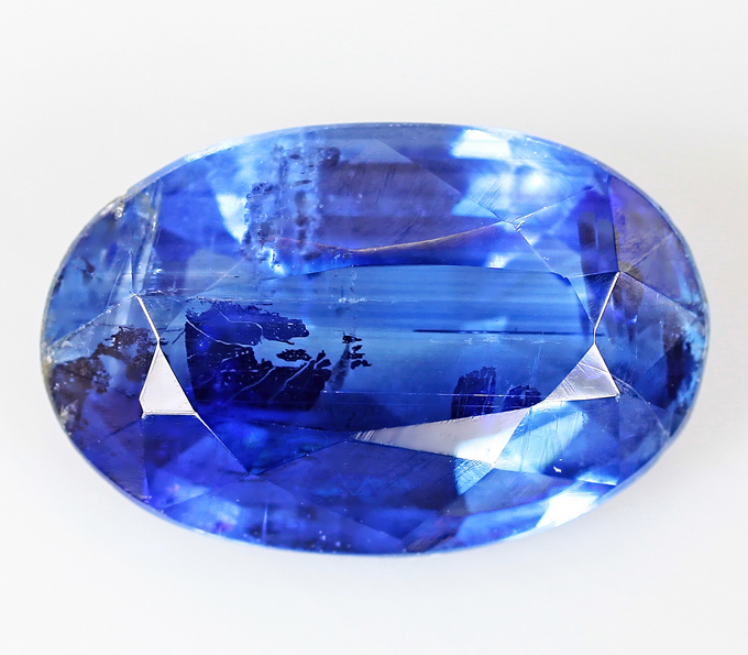 Кианит 1,8 карат