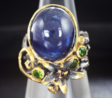 Серебряное кольцо с синим сапфиром, родолитом и цаворитами Серебро 925
