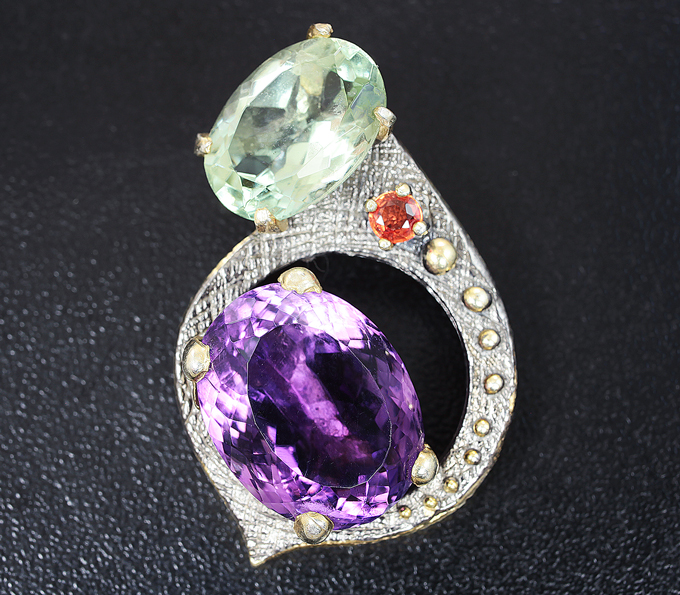 Серебряный кулон с аметистом, празиолитом, и сапфиром