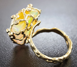 Золотое кольцо с кристаллическим эфиопским опалом топовых характеристик 11,36 карат и бриллиантами Золото