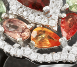 Серебряное кольцо с мозамбикским гранатом и разноцветными сапфирами Серебро 925