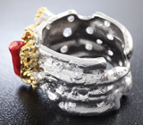 Серебряное кольцо с кораллами, мозамбикским и цаворитами гранатами Серебро 925