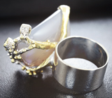 Серебряное кольцо с кабошоном халцедона и диопсидами Серебро 925