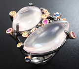 Серебряное кольцо с розовым кварцем и разноцветными сапфирами