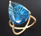 Золотое кольцо с крупным насыщенно-синим топазом авторской огранки 20,63 карат Золото