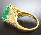 Золотое кольцо с роскошным уральским изумрудом 10,9 карат и бриллиантами Золото