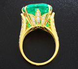 Золотое кольцо с роскошным уральским изумрудом 10,9 карат и бриллиантами Золото