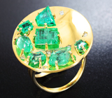 Золотое кольцо с изумрудами 4,38 карат и бриллиантами Золото
