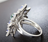 Серебряное кольцо с кристаллическим черным опалом и танзанитами Серебро 925