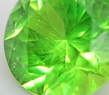 Ярко-зеленый! Уральский демантоид 0,26 карат 