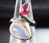 Серебряное кольцо с халцедоном и пурпурно-розовым сапфиром Серебро 925