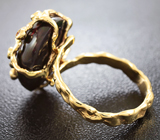 Золотое кольцо с кристаллическим черным опалом 8,03 карат, рубинами, цаворитами и бриллиантами Золото