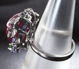 Серебряное кольцо с рубинами, аметистами, танзанитами, цаворитами и синими сапфирами Серебро 925