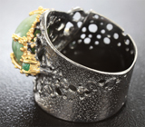 Серебряное кольцо с нефритом и изумрудами Серебро 925