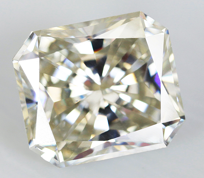 Муассанит 1,27 карат