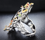 Серебряное кольцо с ониксом, разноцветными сапфирами и цаворитами Серебро 925