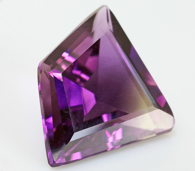 Аметрин авторской огранки 5,46 карат