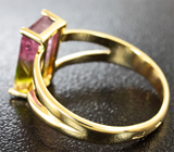 Золотое кольцо с арбузным турмалином 2,32 карат Золото