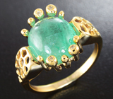 Золотое кольцо с уральским изумрудом 4,11 карат и бриллиантами Золото