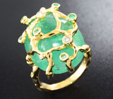 Золотое кольцо с кабошоном уральского изумруда 22,63 карат и бриллиантами Золото