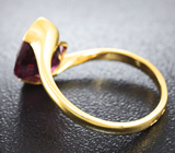 Золотое кольцо с крупным родолитом 5,2 карат Золото
