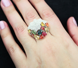 Эффектное серебряное кольцо с рубином и разноцветными сапфирами Серебро 925
