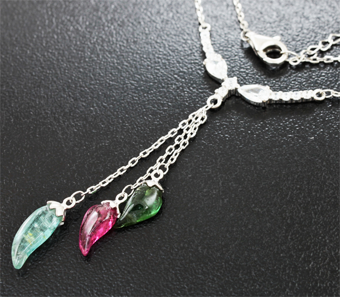 Серебряное колье из коллекции «Drops» с разноцветными турмалинами
