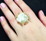 Золотое кольцо с жемчужиной барокко 18,73 карат и лейкосапфирами! Исключительный люстр Золото