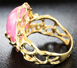 Золотое кольцо с турмалином с эффектом кошачьего глаза и розовыми сапфирами Золото