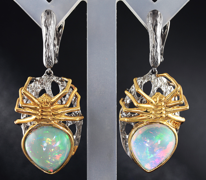 Серебряные серьги с кристаллическими эфиопскими опалами