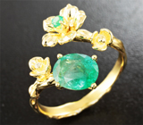 Золотое кольцо с изумрудами и бриллиантом Золото
